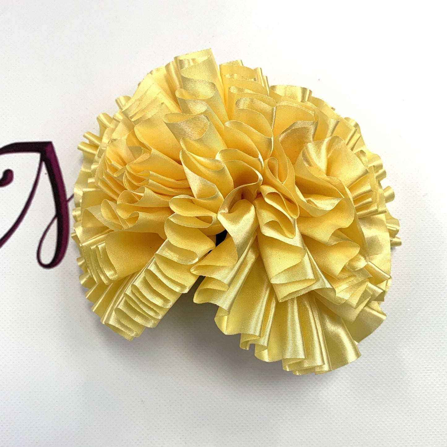 Medium Volume Hair Tie